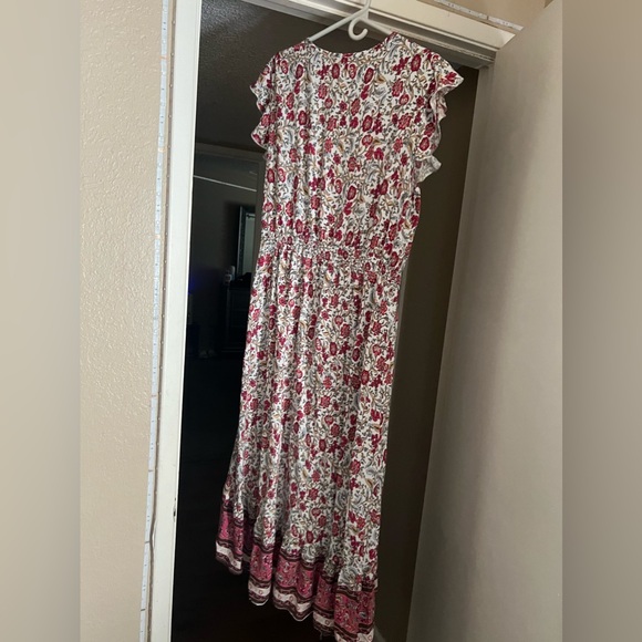 Dress - Picture 2 of 3